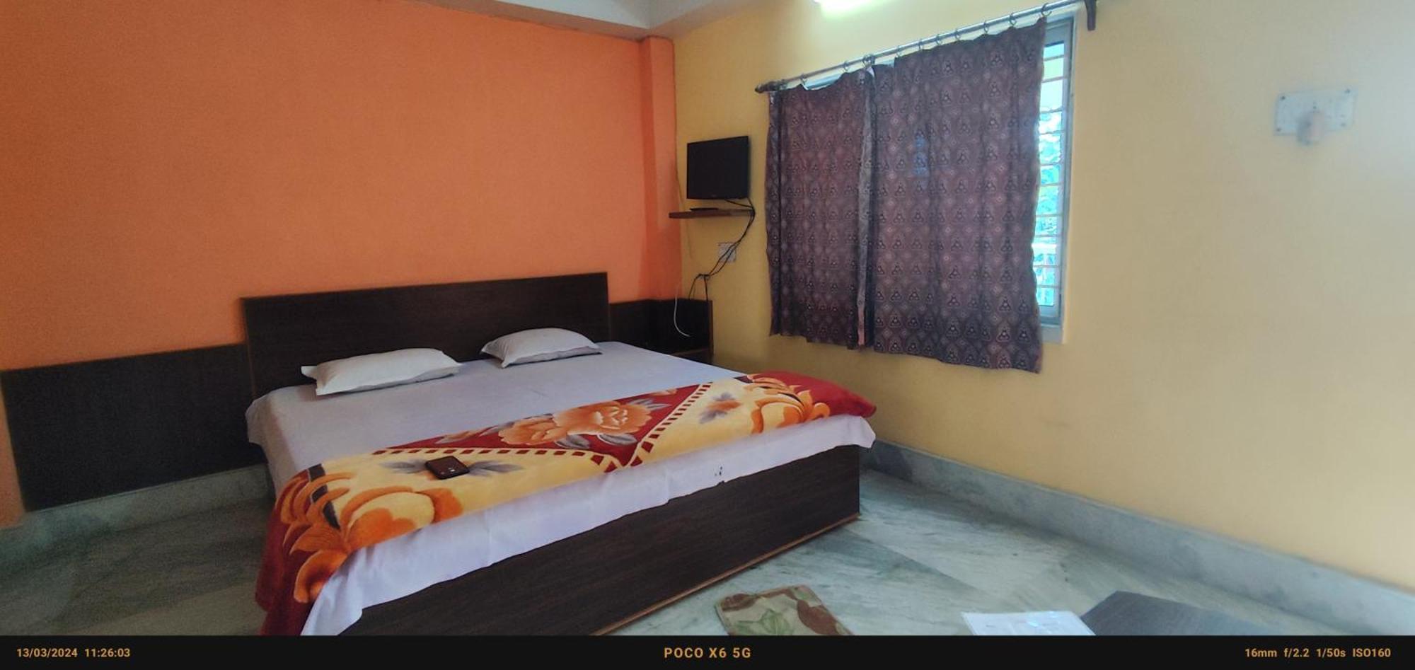 India Tours Only Ekanta Apan Hotel Mathurakhanda Exterior photo