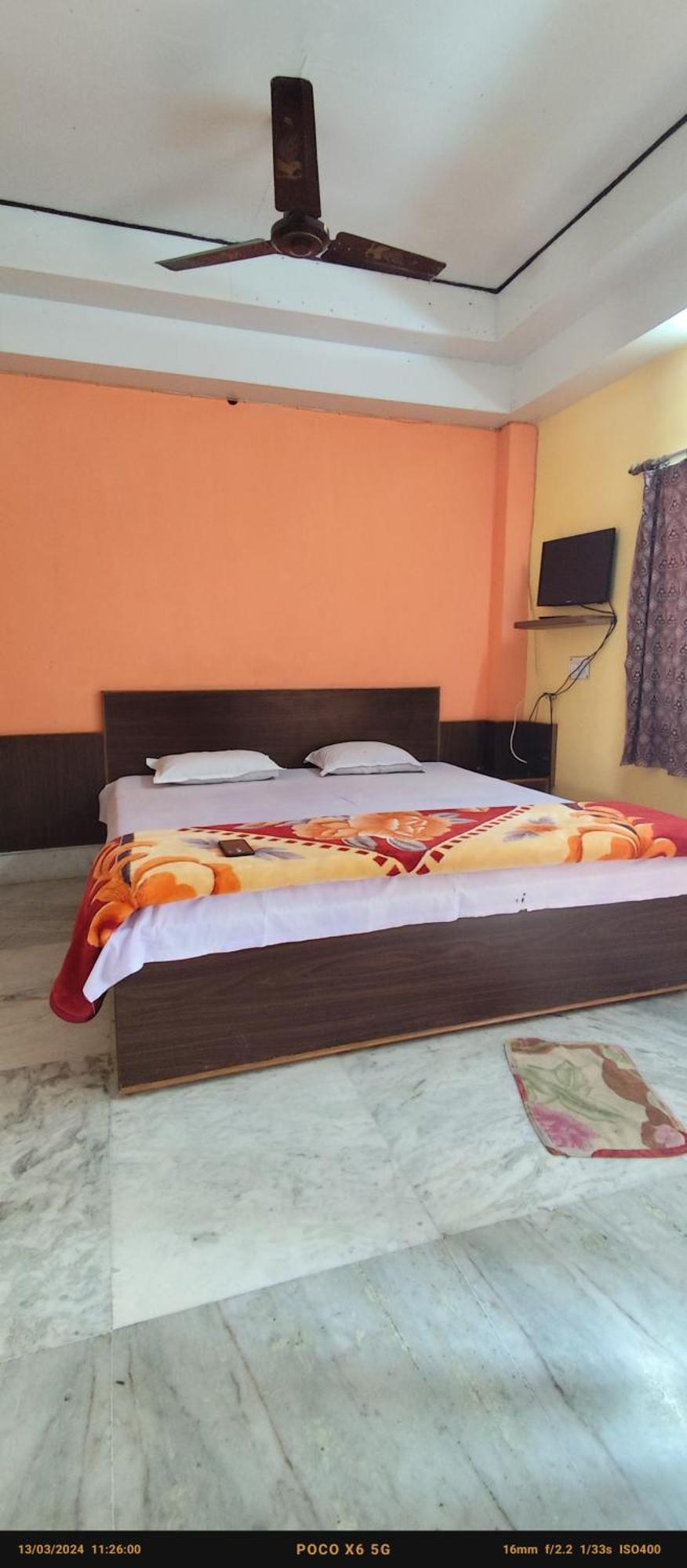 India Tours Only Ekanta Apan Hotel Mathurakhanda Exterior photo