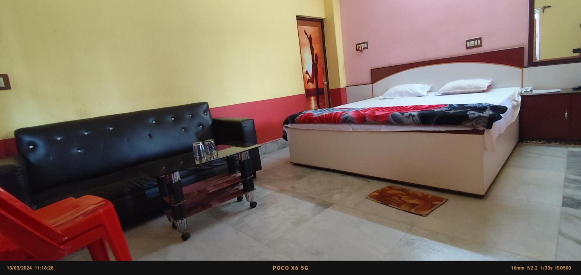 India Tours Only Ekanta Apan Hotel Mathurakhanda Exterior photo
